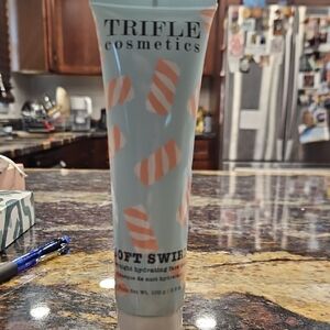 Trifle Cosmetics Soft Swirl Hydrating Face Mask